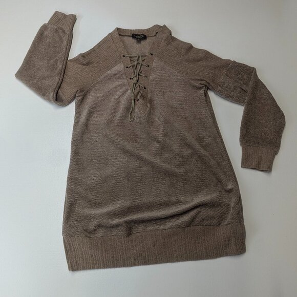Suzanne Betro Size Small Caramel Colored Lace Up Sweater - Picture 7 of 15
